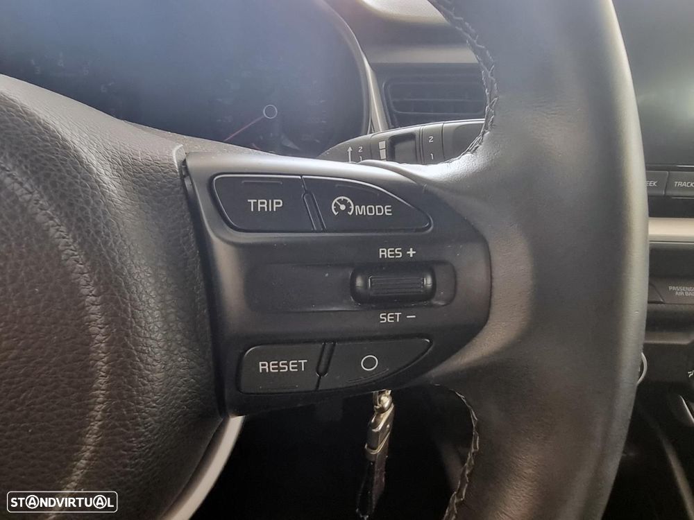 Kia Stonic 1.2 Dynamic - 21