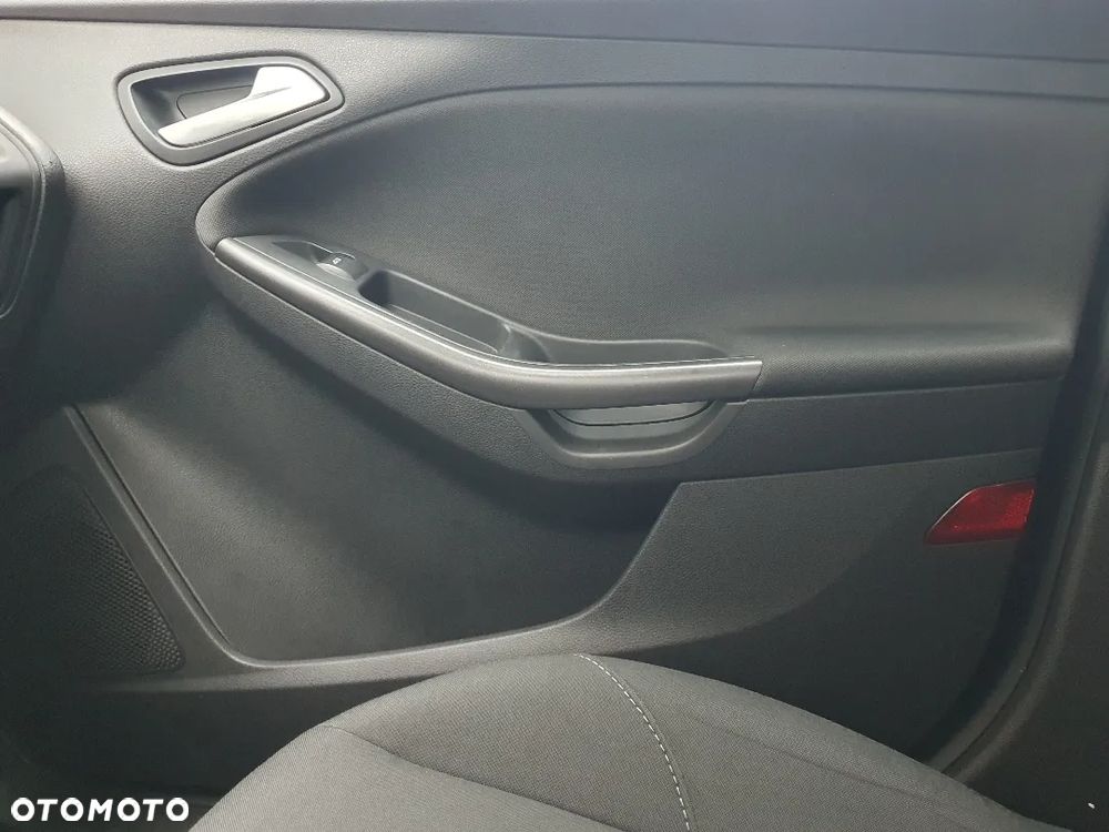 Ford Focus 1.5 TDCi Trend - 25