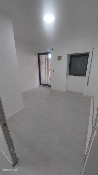 Arrendo Casa zona Oliveira de Azeméis - Grande imagem: 2/5