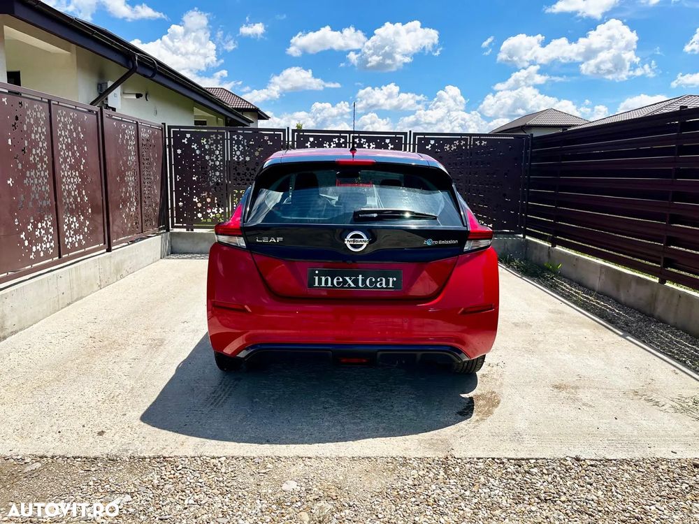 Nissan LEAF 40 kWh N-Connecta - 9