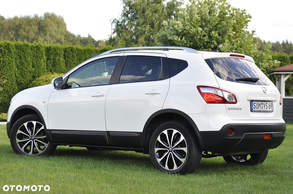 Nissan Qashqai 1.6 360 - 19