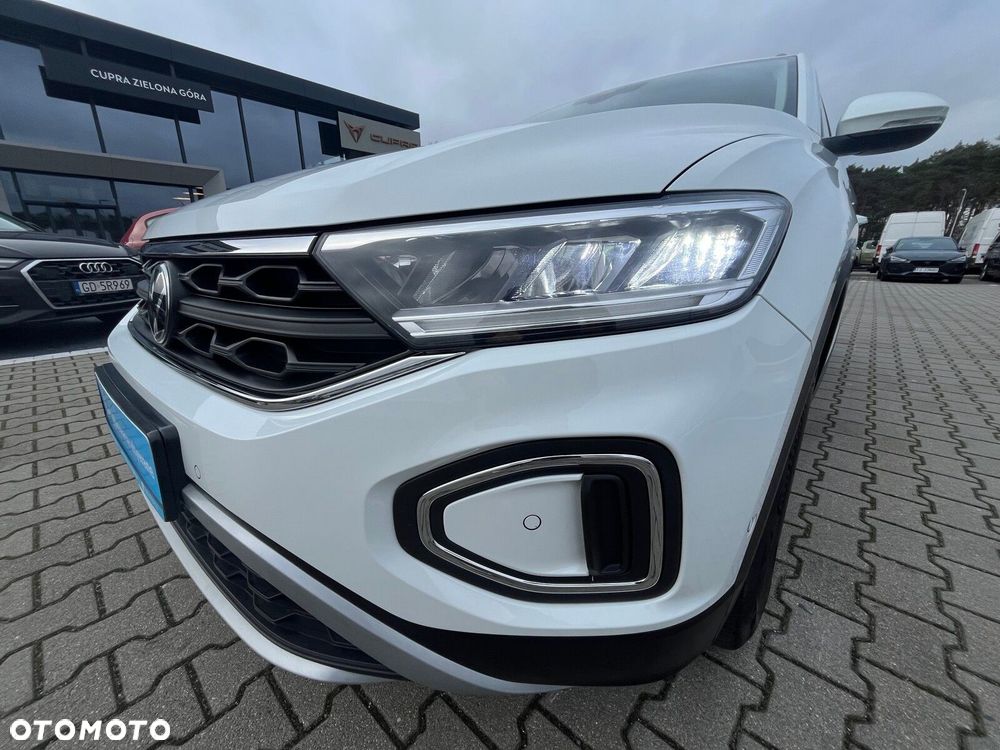 Volkswagen T-Roc - 10