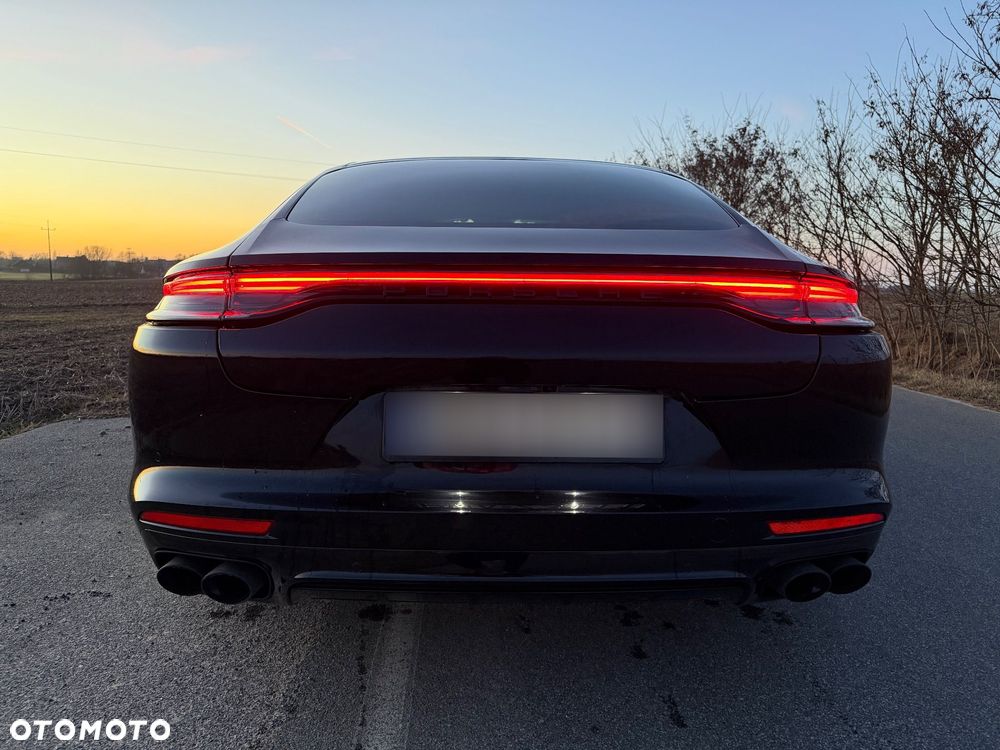 Porsche Panamera 4S E-Hybrid - 25