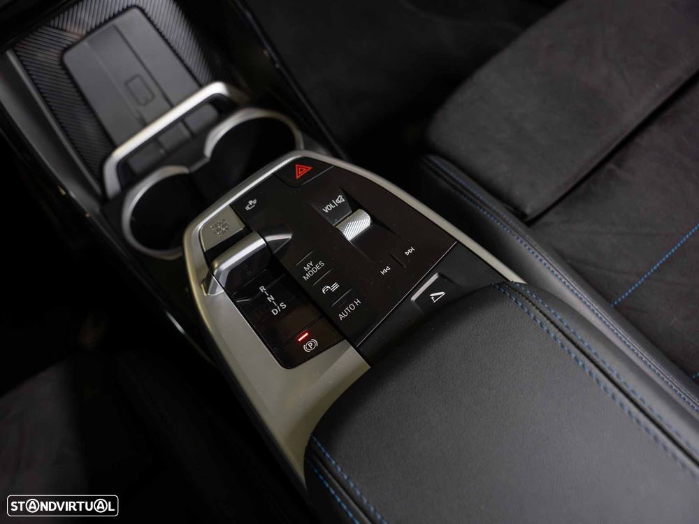 BMW X2 18 d sDrive Auto Pack M - 15