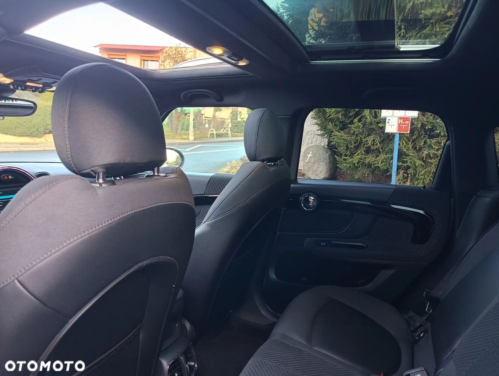 MINI Countryman Cooper SE ALL4 John Cooper Works Trim - 14