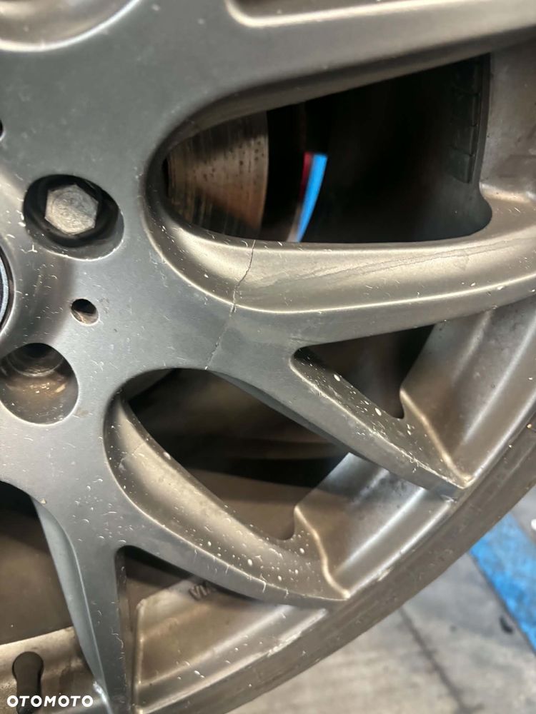 BMW Seria 5 - 35