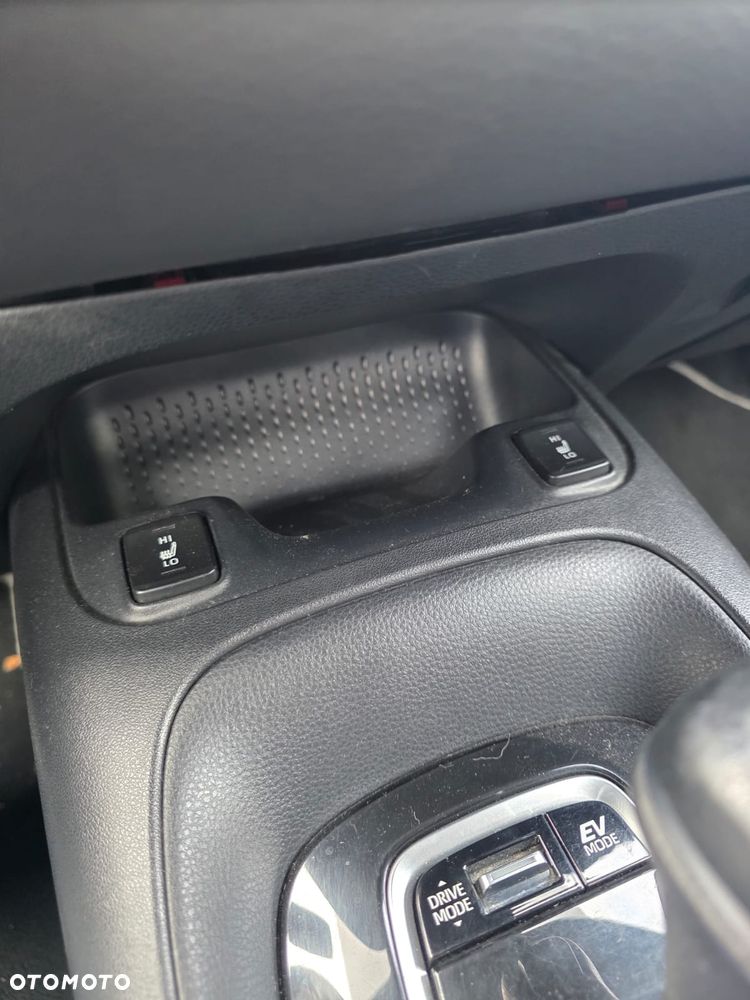Toyota Corolla - 6