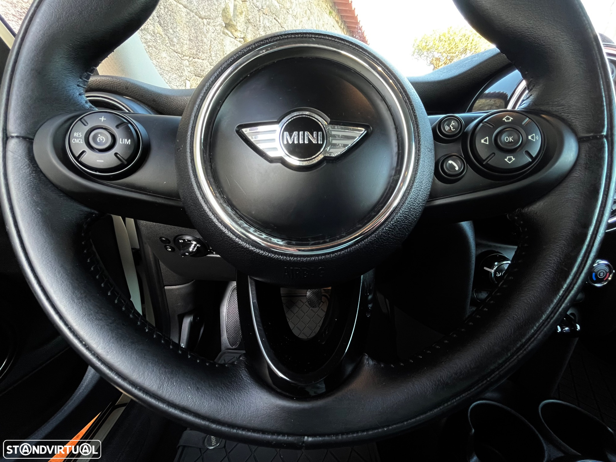 MINI 5 Portas Cooper D - 21