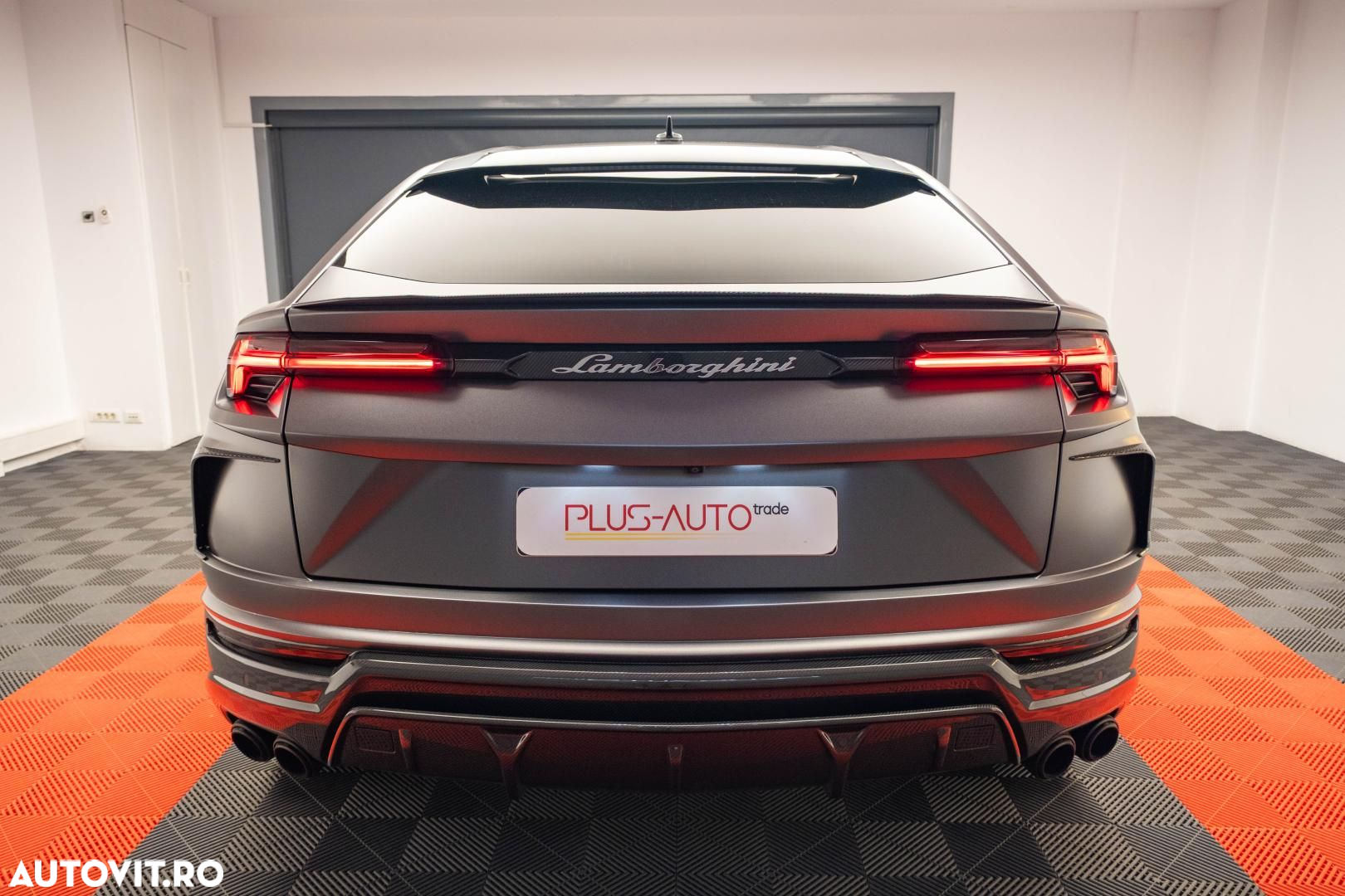 Lamborghini URUS - 5