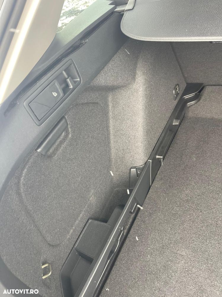 Volkswagen Golf 2.0 TDI DSG Style - 14