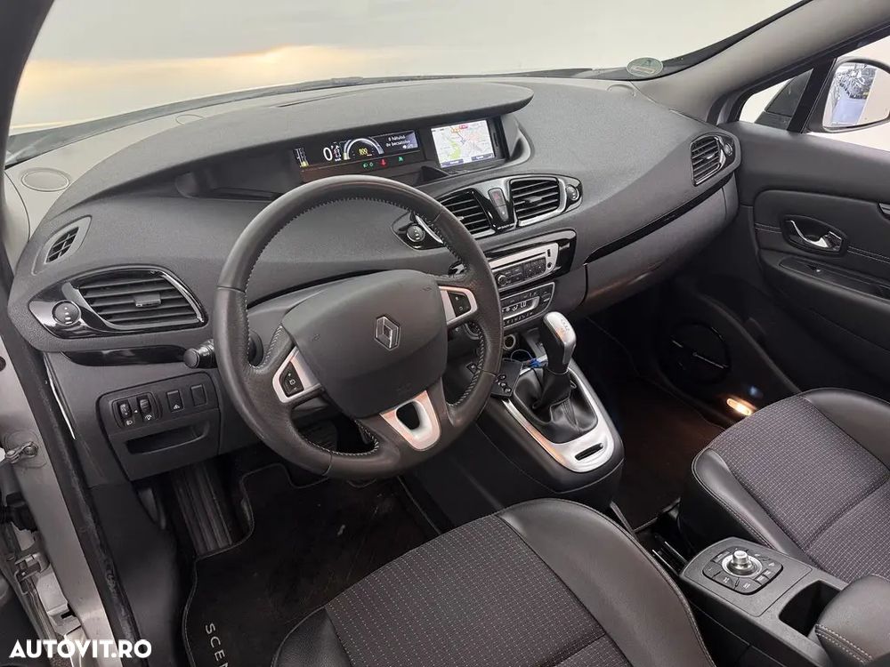 Renault Scenic - 6