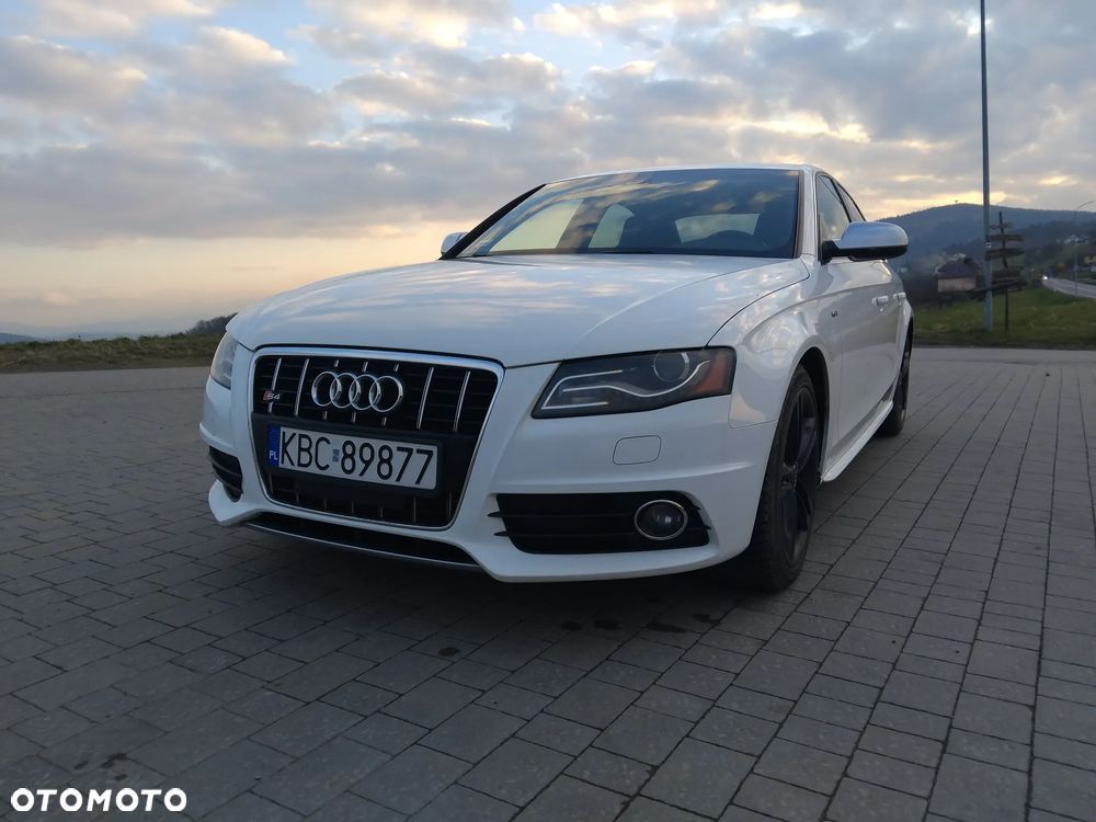 Audi S4 Limousine