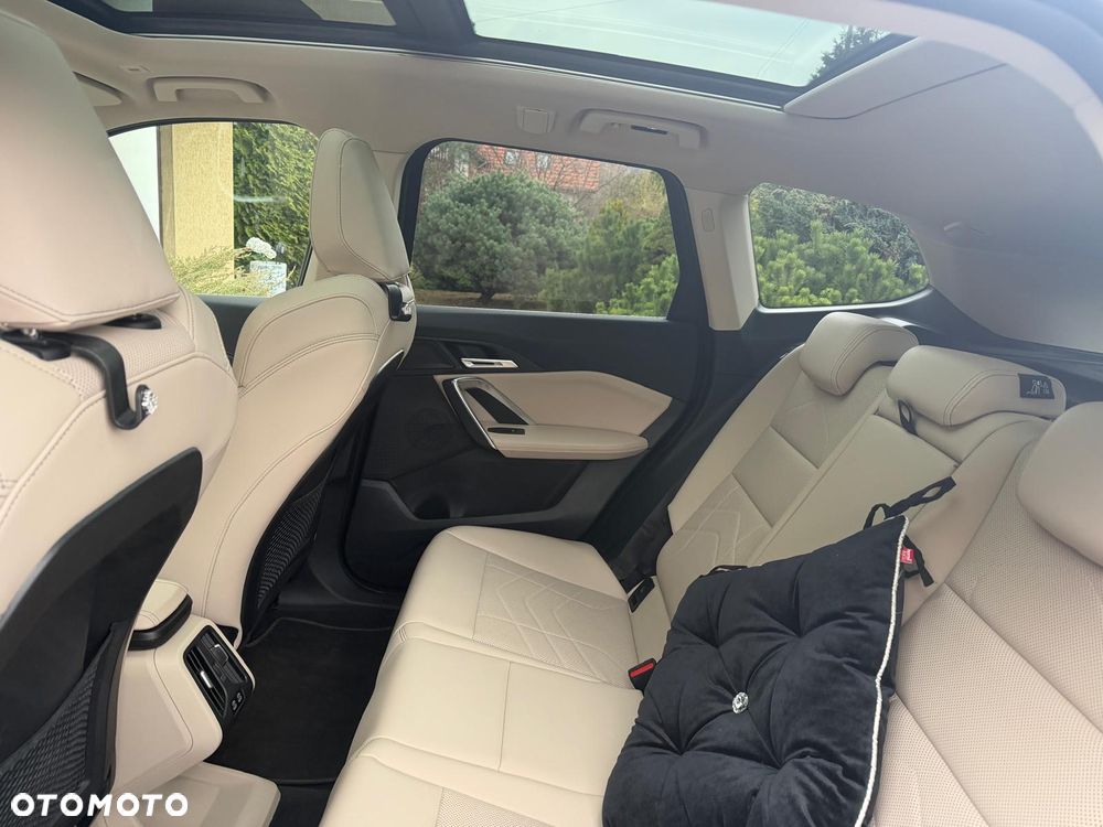 BMW iX1 eDrive20 66.5kWh - 13