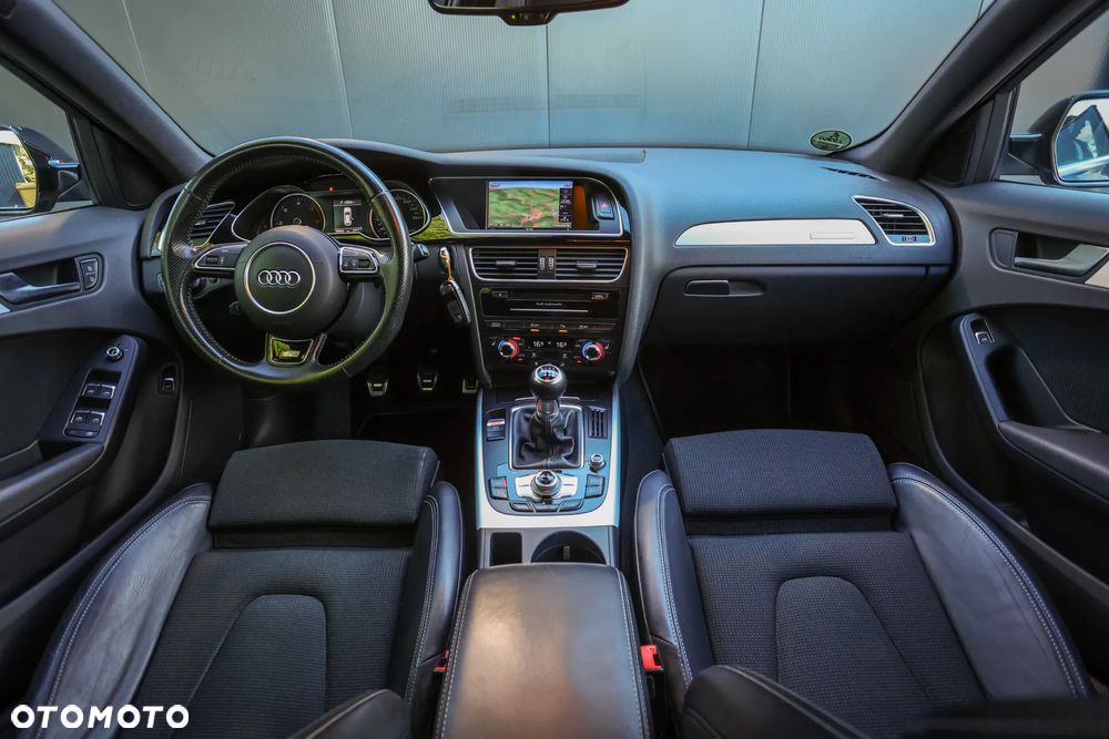 Audi A4 Avant 2.0 TDI DPF clean diesel quattro S line Sportpaket - 5