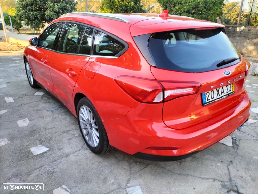 Ford Focus - 1