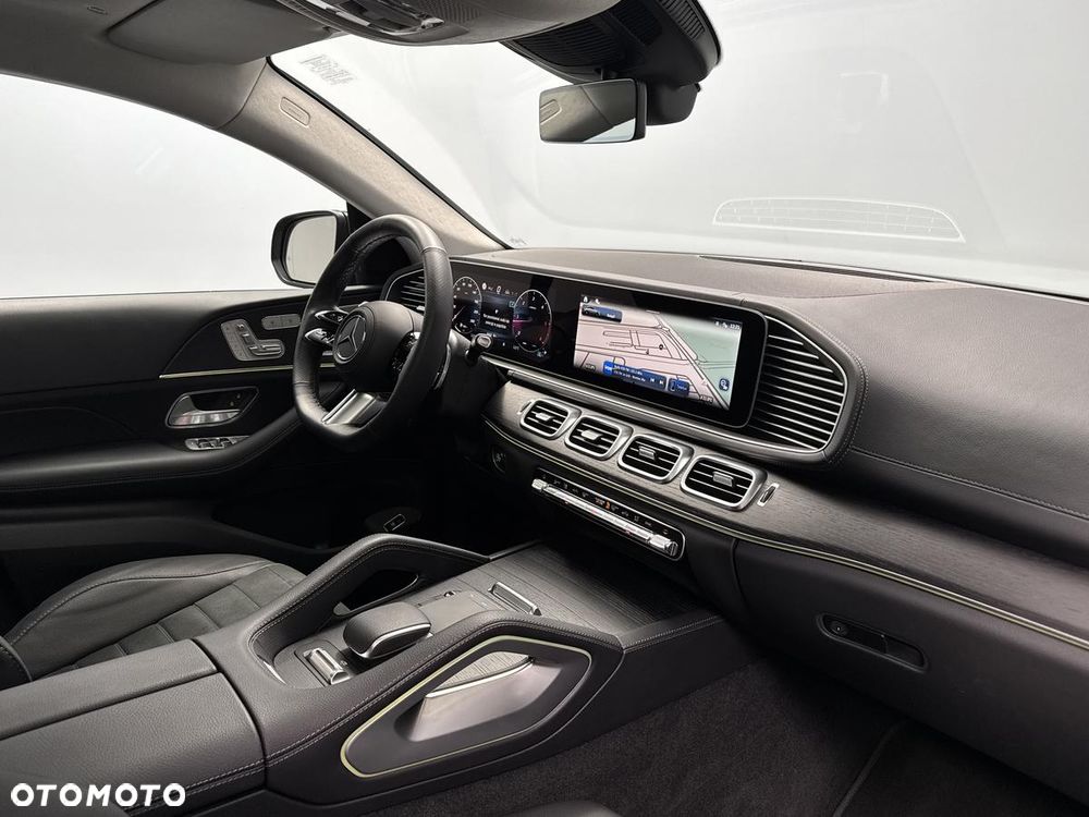 Mercedes-Benz GLE 300 d mHEV 4-Matic AMG Line - 27