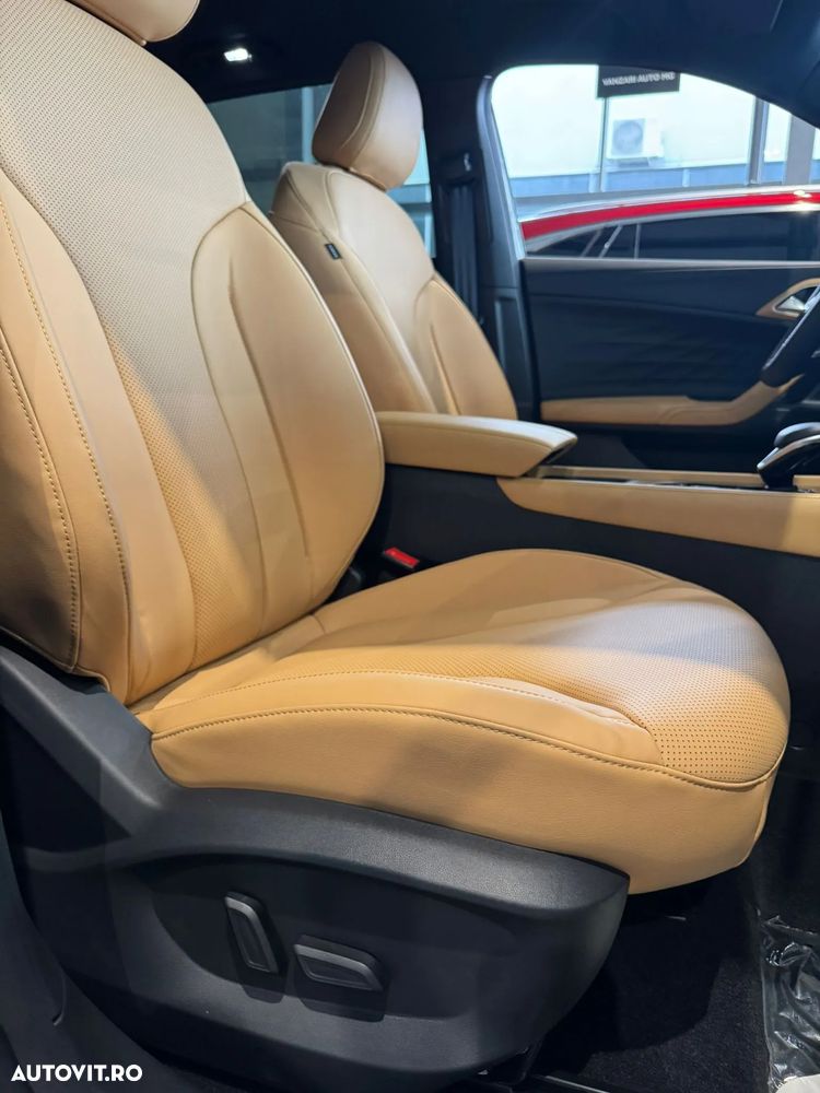 MG HS 1.5 T-GDi 7DCT Exclusive - 13