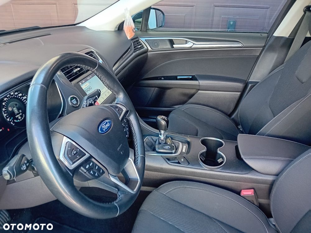 Ford Mondeo 2.0 TDCi Titanium - 22