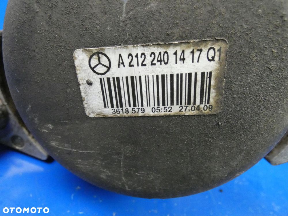 W212 W204 W207 2.2 CDI 651 PODUSZKA SILNIKA - 2