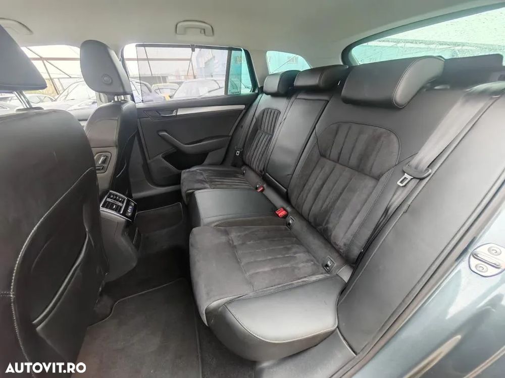Skoda Superb Combi 1.6 TDI DSG Active - 12