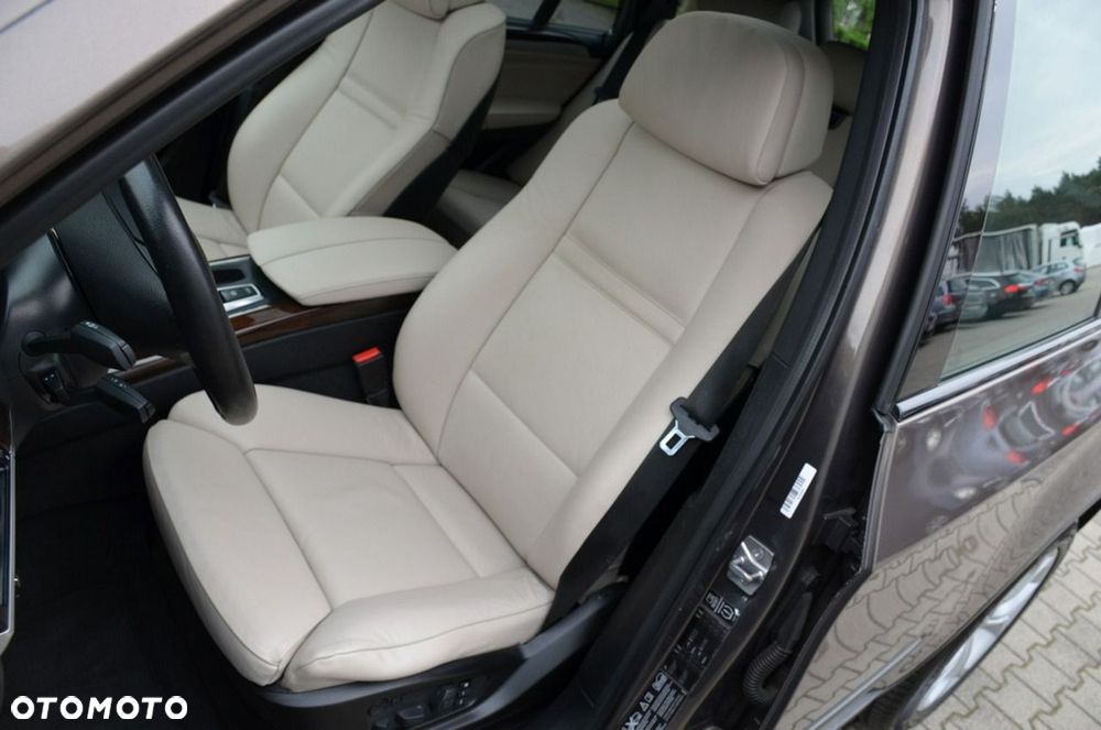 BMW X5 - 25