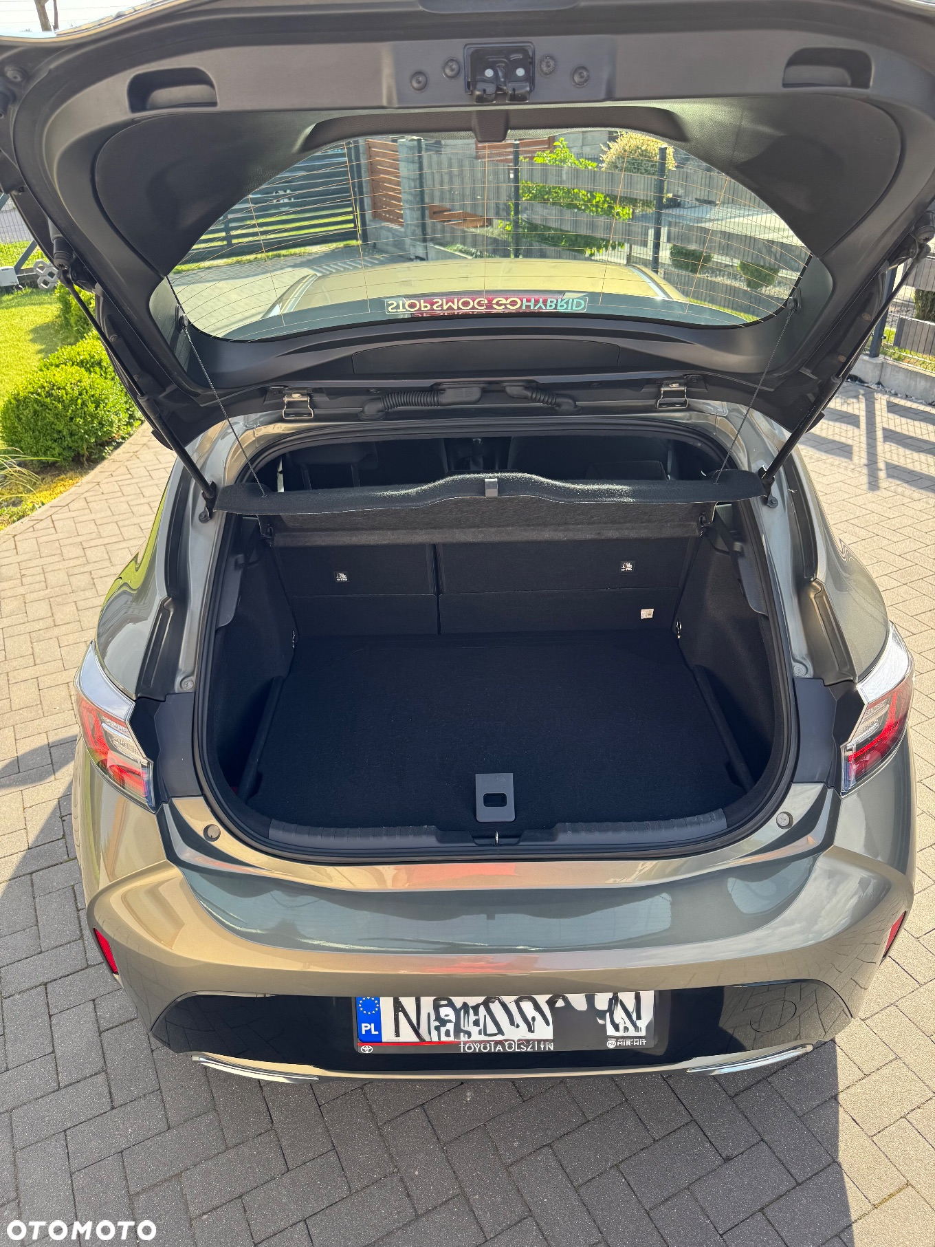 Toyota Corolla 2.0 Hybrid Comfort - 19