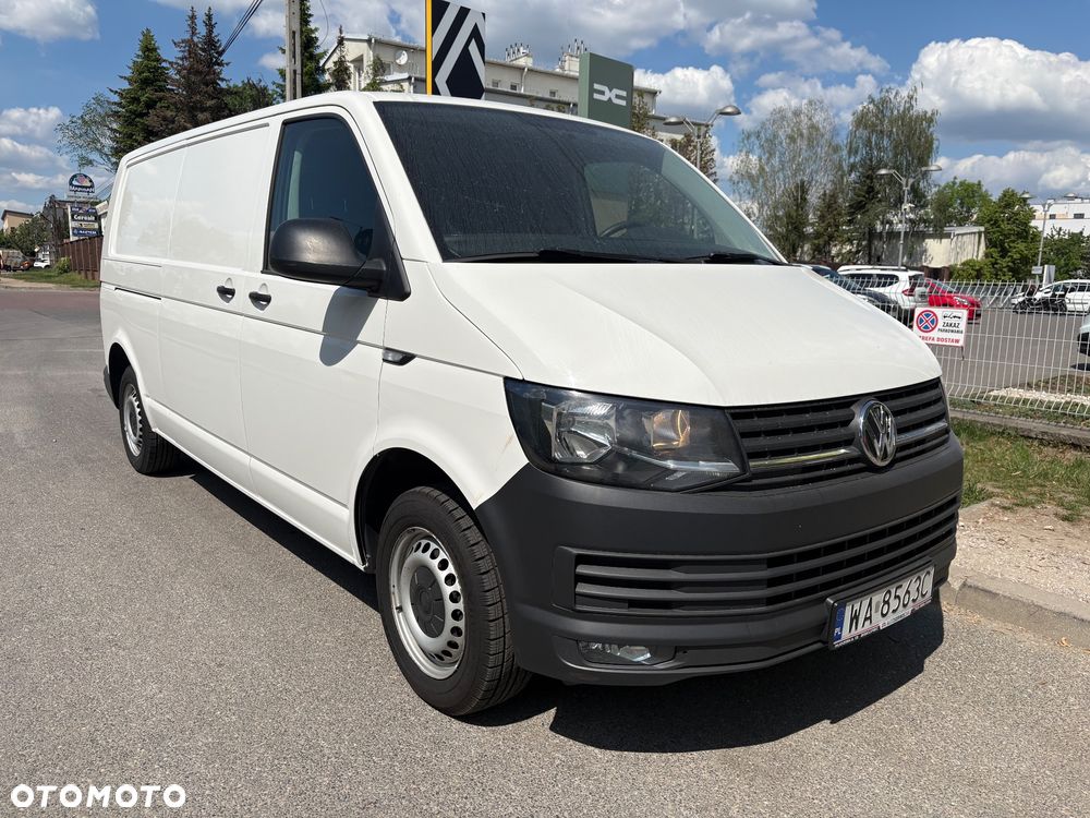 Volkswagen Transporter - 4