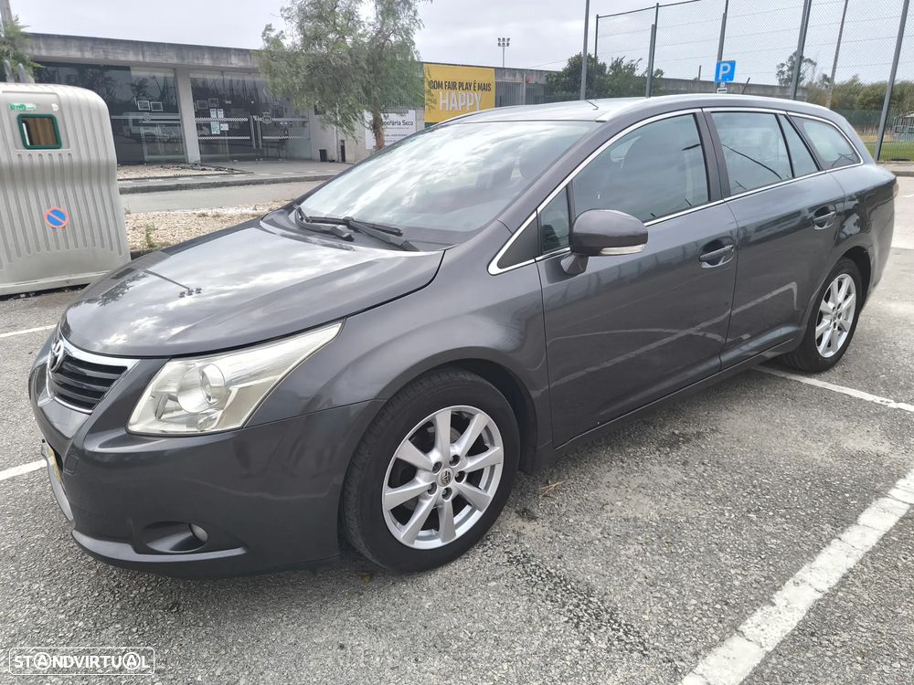 Toyota Avensis SW - 1