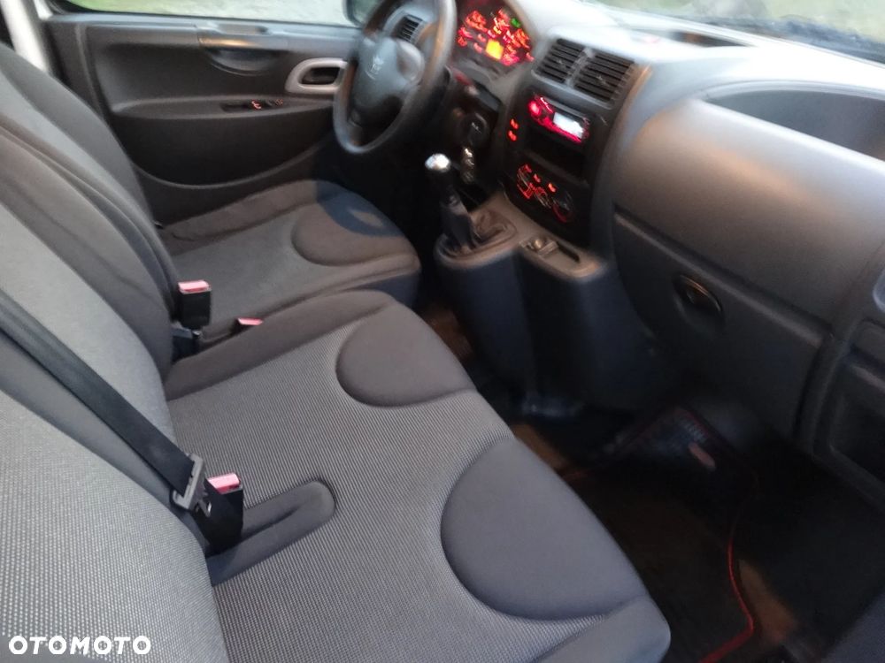 Peugeot Expert - 7