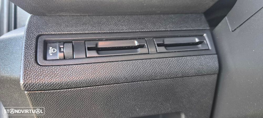 Peugeot 5008 1.2 PureTech Active - 14