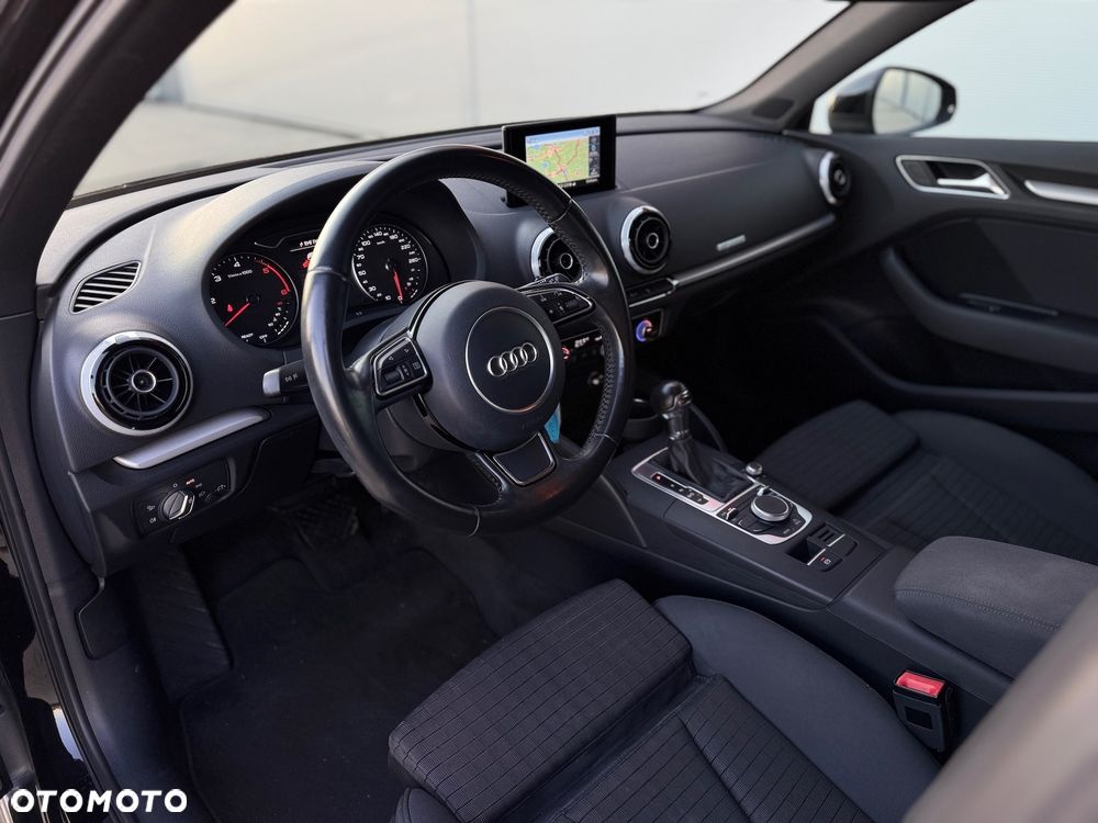 Audi A3 Sportback 2.0 TDI (clean diesel) S tronic S line Sportpaket - 8