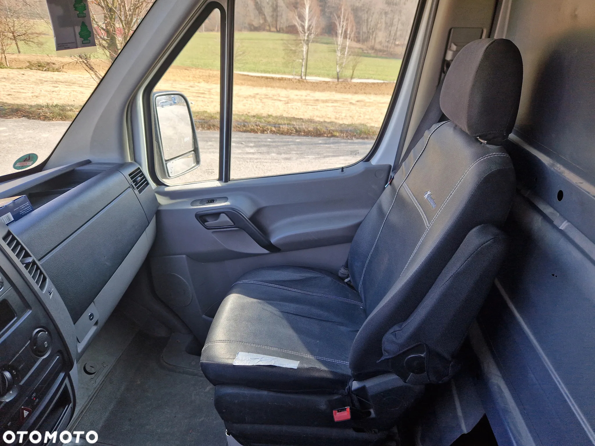Mercedes-Benz Sprinter - 15