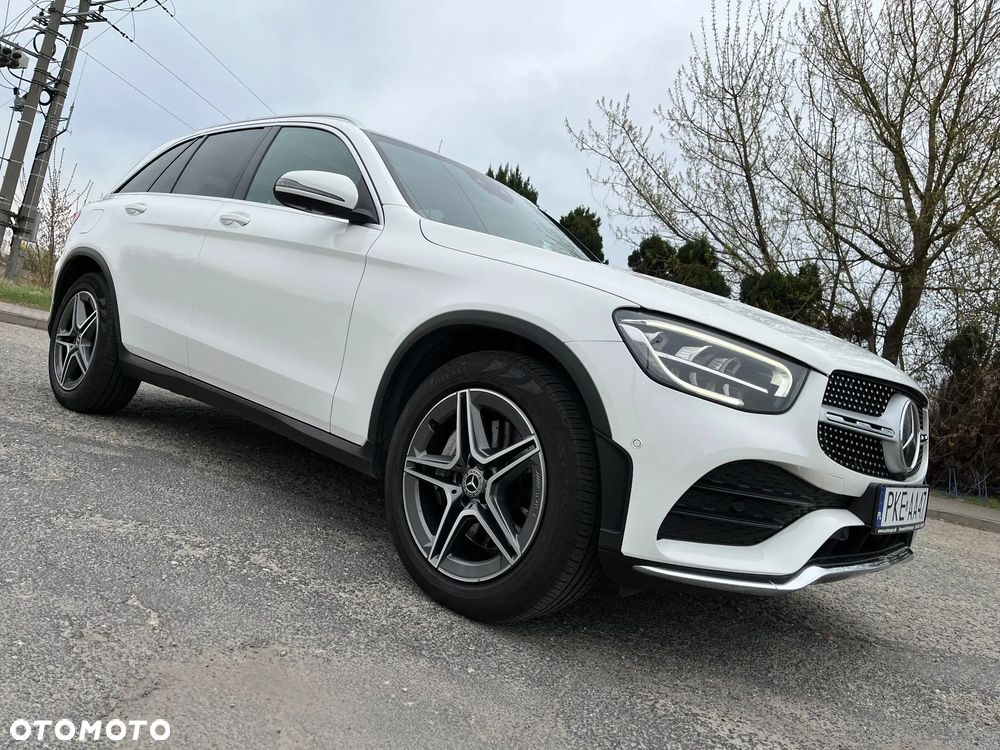 Mercedes-Benz GLC 300 d 4Matic 9G-TRONIC AMG Line Plus - 1