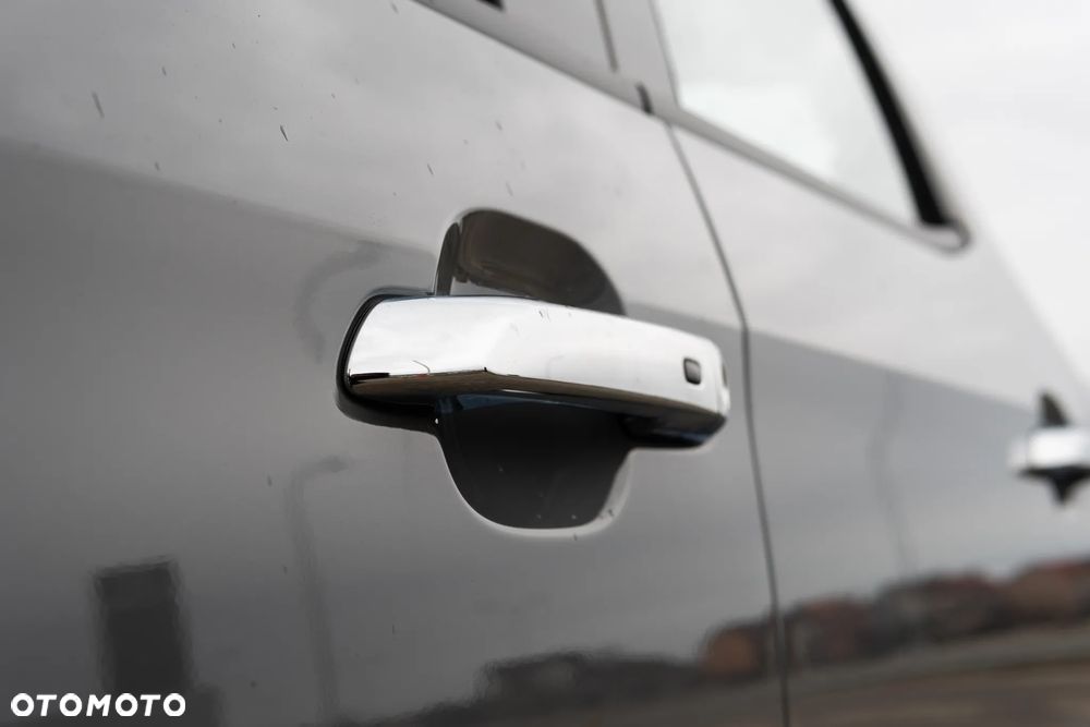 Isuzu D-Max Double Cab 4WD Autm LSE - 17