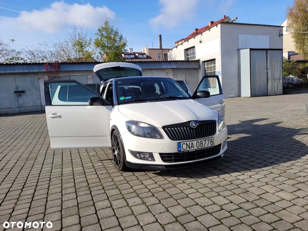 Skoda Fabia 1.2 TSI Monte Carlo - 7