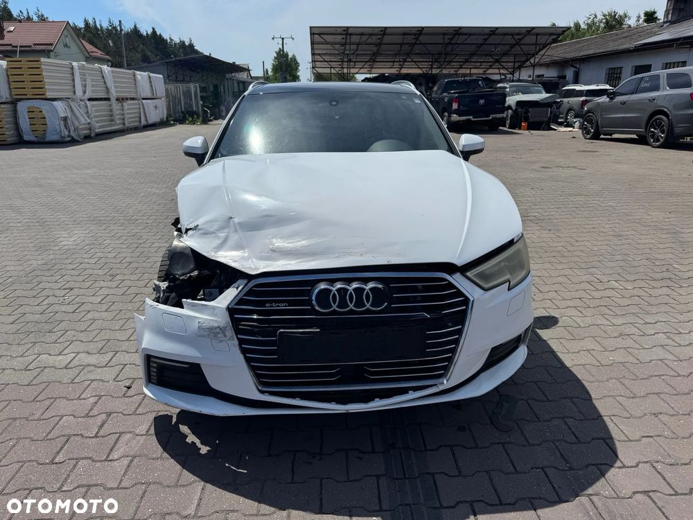 Audi A3 Sportback - 4
