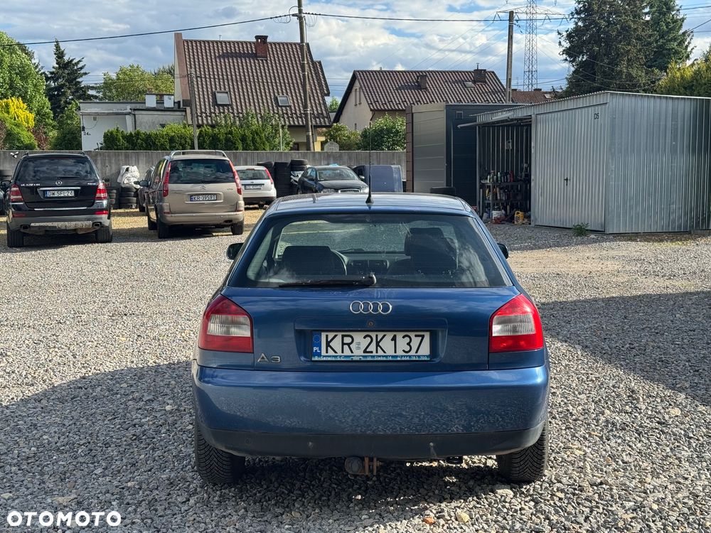 Audi A3 Sportback - 4