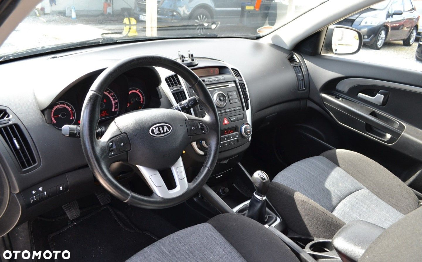 Kia Ceed Cee'd 1.4 Comfort + - 6