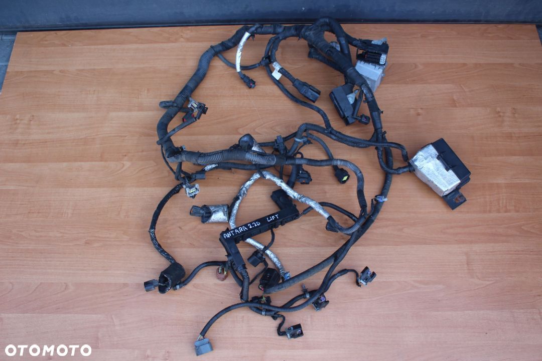 WIĄZKA INSTALACJA SILNIKA OPEL ANTARA 2.2 VCDI MANUAL KOMPLETNA - 1