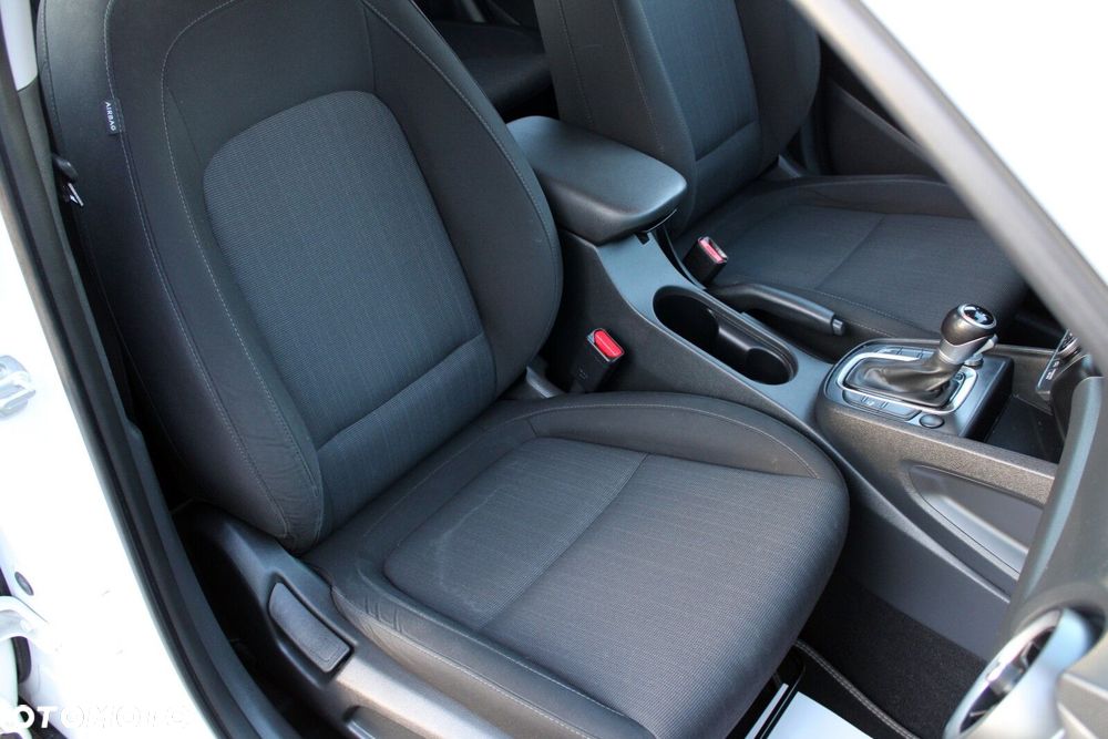 Hyundai Kona 1.6 T-GDI Comfort DCT - 16