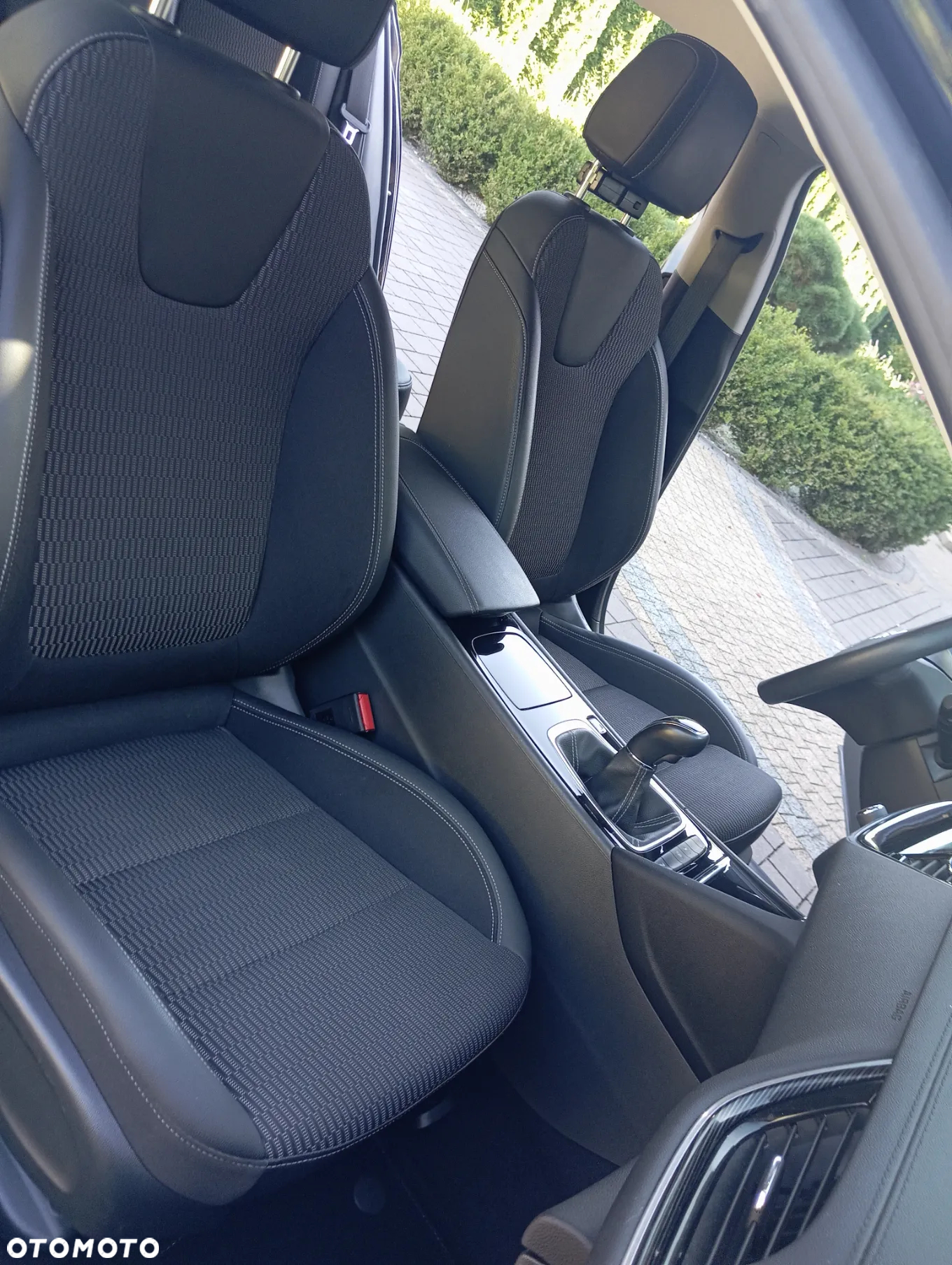 Opel Insignia 1.5 T Elite S&S - 9