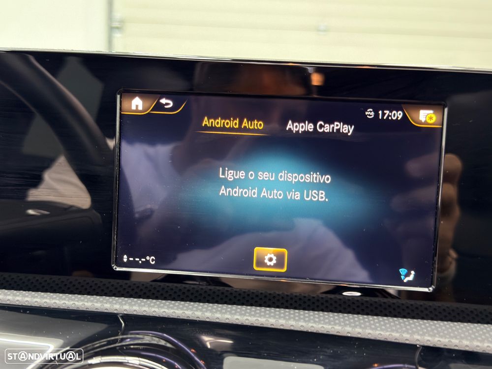 Mercedes-Benz CLA 250 e Shooting Brake AMG Line - 41