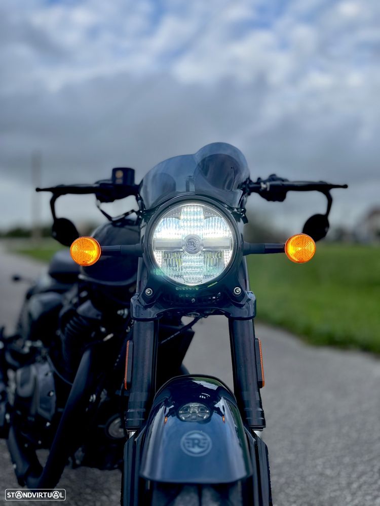 Royal Enfield Model G Shotgun 650 - 10