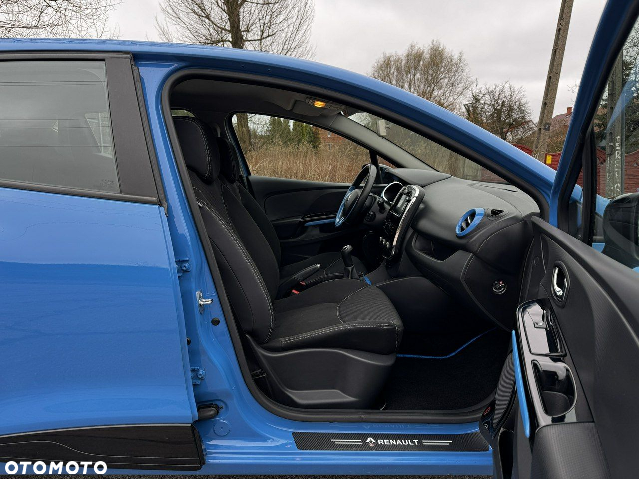 Renault Clio TCe 90 Luxe - 13