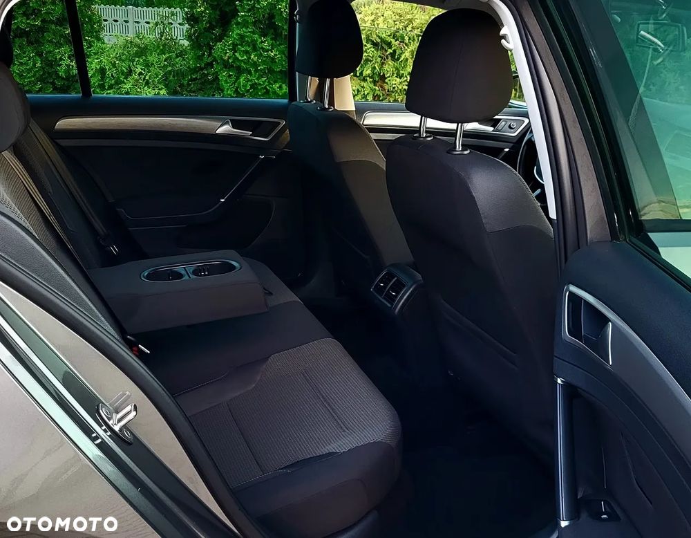 Volkswagen Golf 1.6 TDI BlueMotion Technology Comfortline - 7