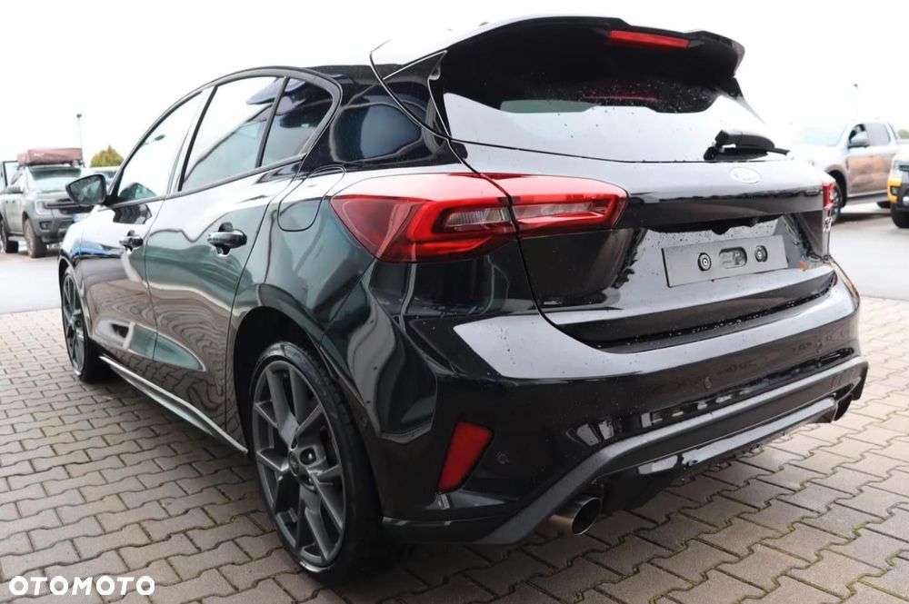 Ford Focus 2.3 EcoBoost ST X - 4