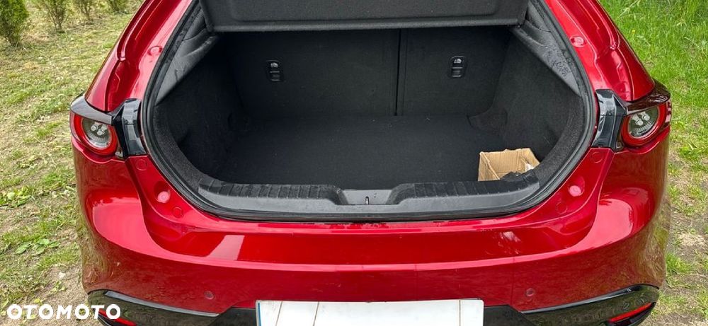 Mazda 3 e-SKYACTIV-X 186 M HYBRID PRIME-LINE - 29