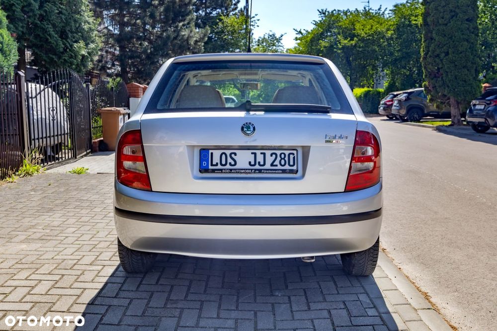 Skoda Fabia 1.4 16V Extra - 4
