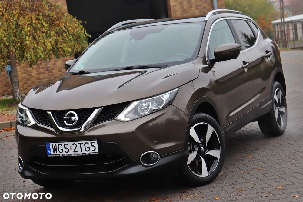 Nissan Qashqai 1.6 DIG-T 360 - 1