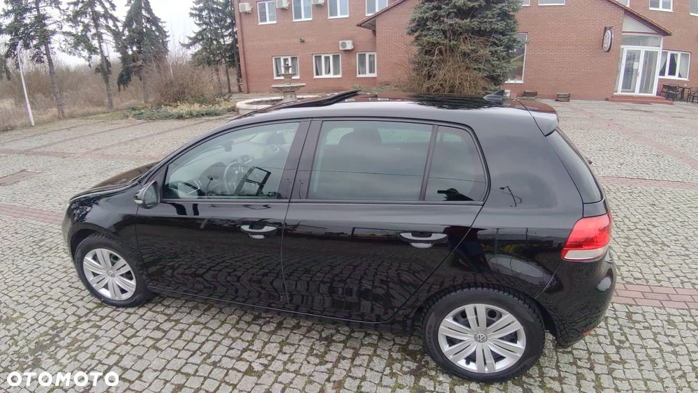 Volkswagen Golf 1.6 TDI BlueMotion Technology Comfortline - 30